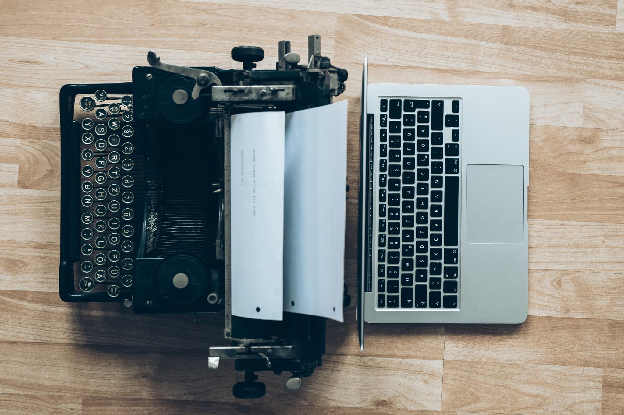 Belajar Coding Otodidak vs Bootcamp — Mana yang Lebih Cocok untuk Kamu?